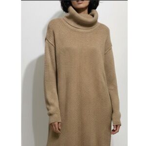 Alice + Olivia Wool Chunky Knit Turtleneck Dress Size Small Tan